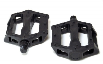 Педали MX-P624, 9/16" пластик,  черные